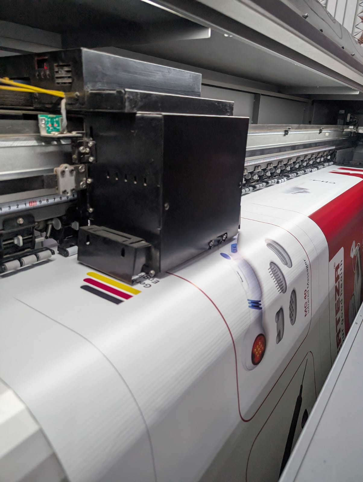 High precision indoor print graphic example